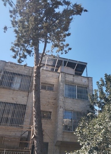 הפאנלים הסולאריים של אריאל פז-סוויצקי