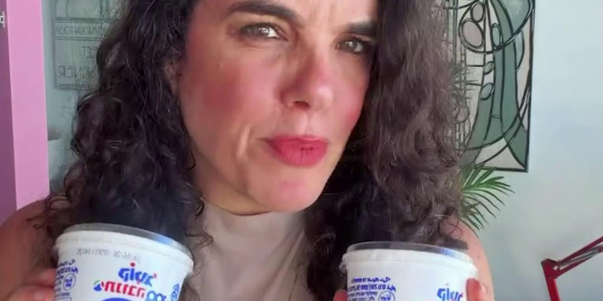 מי מזיז לכם את הגבינה? אחרי חיפושים נרחבים אחרי גביע קוטג', מנכ"לית לובי 99, עו"ד לינור דויטש - Linor Deutsch מסבירה למה תקלה במפעל היא לא הבעיה שמובילה למדפים ריקים בסופר ואיך אפשר לפתור את זה. הצטרפו אלינו עוד היום 👈 קישור בתגובות